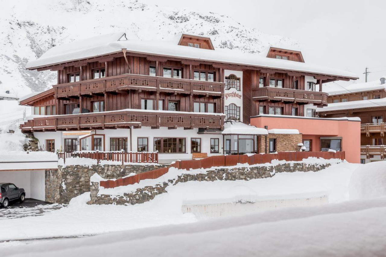 Hotel Garni Pirchhuett โอเบอร์กัวร์เกิล ภายนอก รูปภาพ