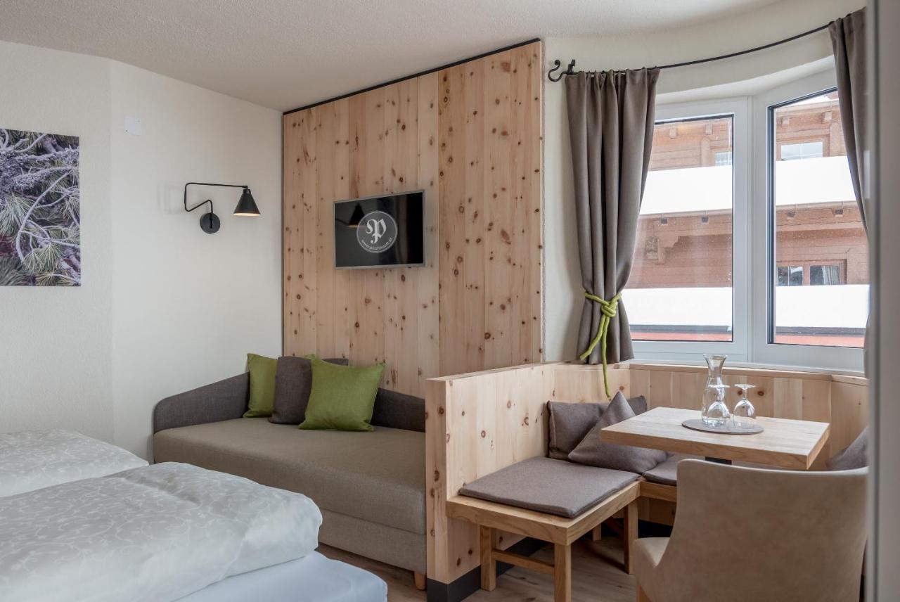 Hotel Garni Pirchhuett โอเบอร์กัวร์เกิล ภายนอก รูปภาพ