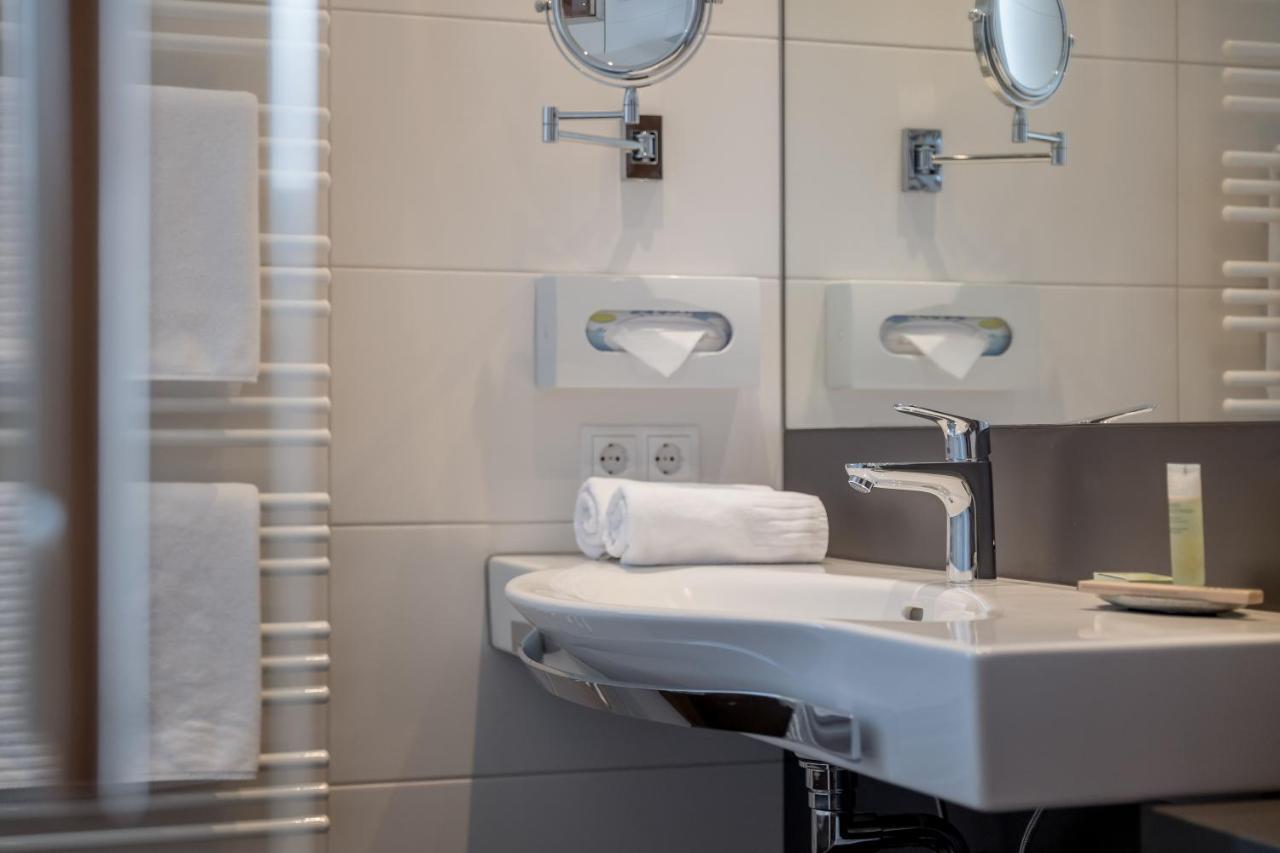 Hotel Garni Pirchhuett โอเบอร์กัวร์เกิล ภายนอก รูปภาพ