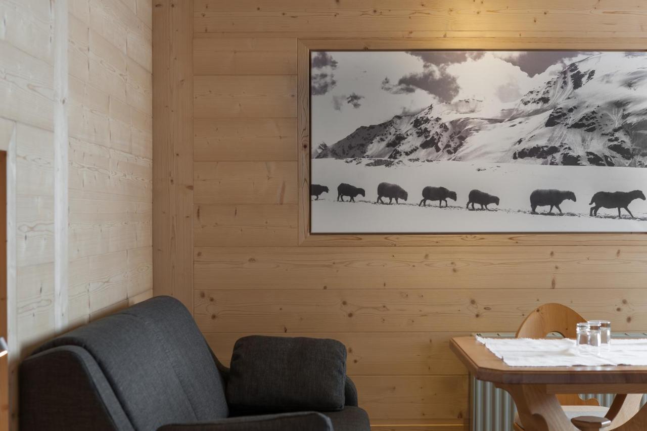 Hotel Garni Pirchhuett โอเบอร์กัวร์เกิล ภายนอก รูปภาพ
