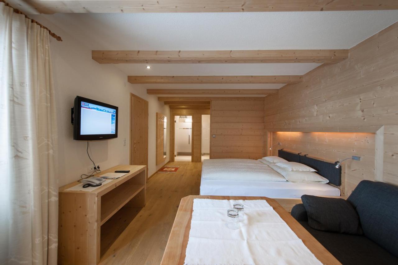 Hotel Garni Pirchhuett โอเบอร์กัวร์เกิล ภายนอก รูปภาพ