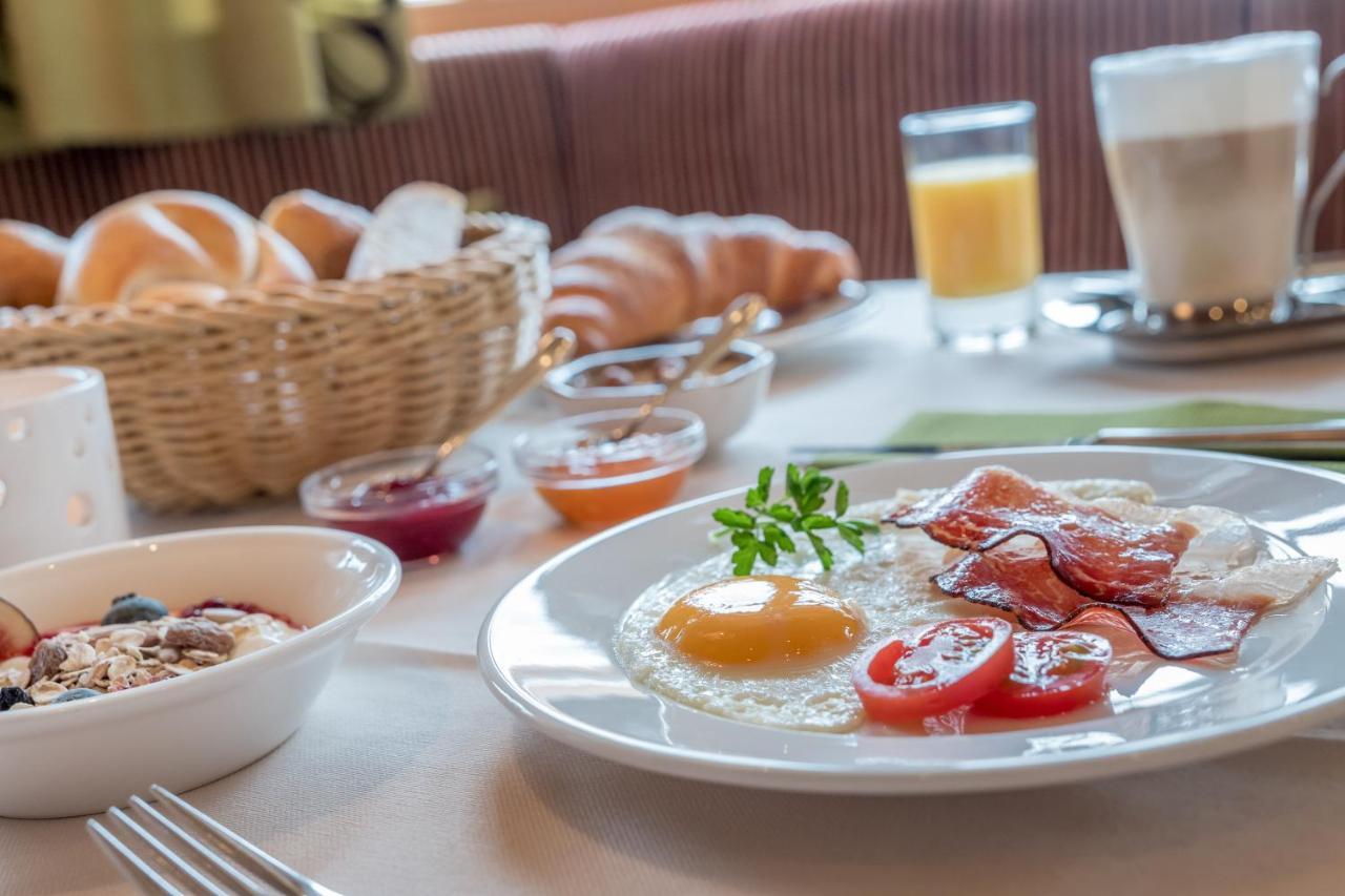 Hotel Garni Pirchhuett โอเบอร์กัวร์เกิล ภายนอก รูปภาพ
