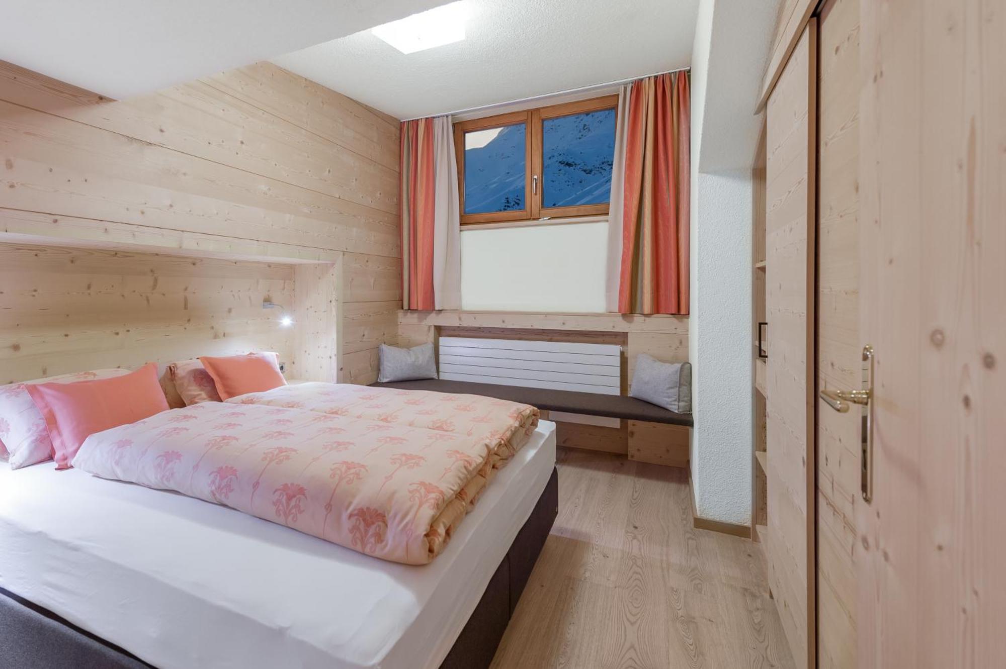 Hotel Garni Pirchhuett โอเบอร์กัวร์เกิล ห้อง รูปภาพ